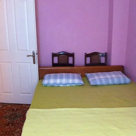 Διαμέρισμα Apartman & *