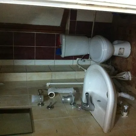 Apartman & *