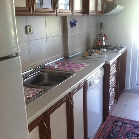 Διαμέρισμα Apartman & *